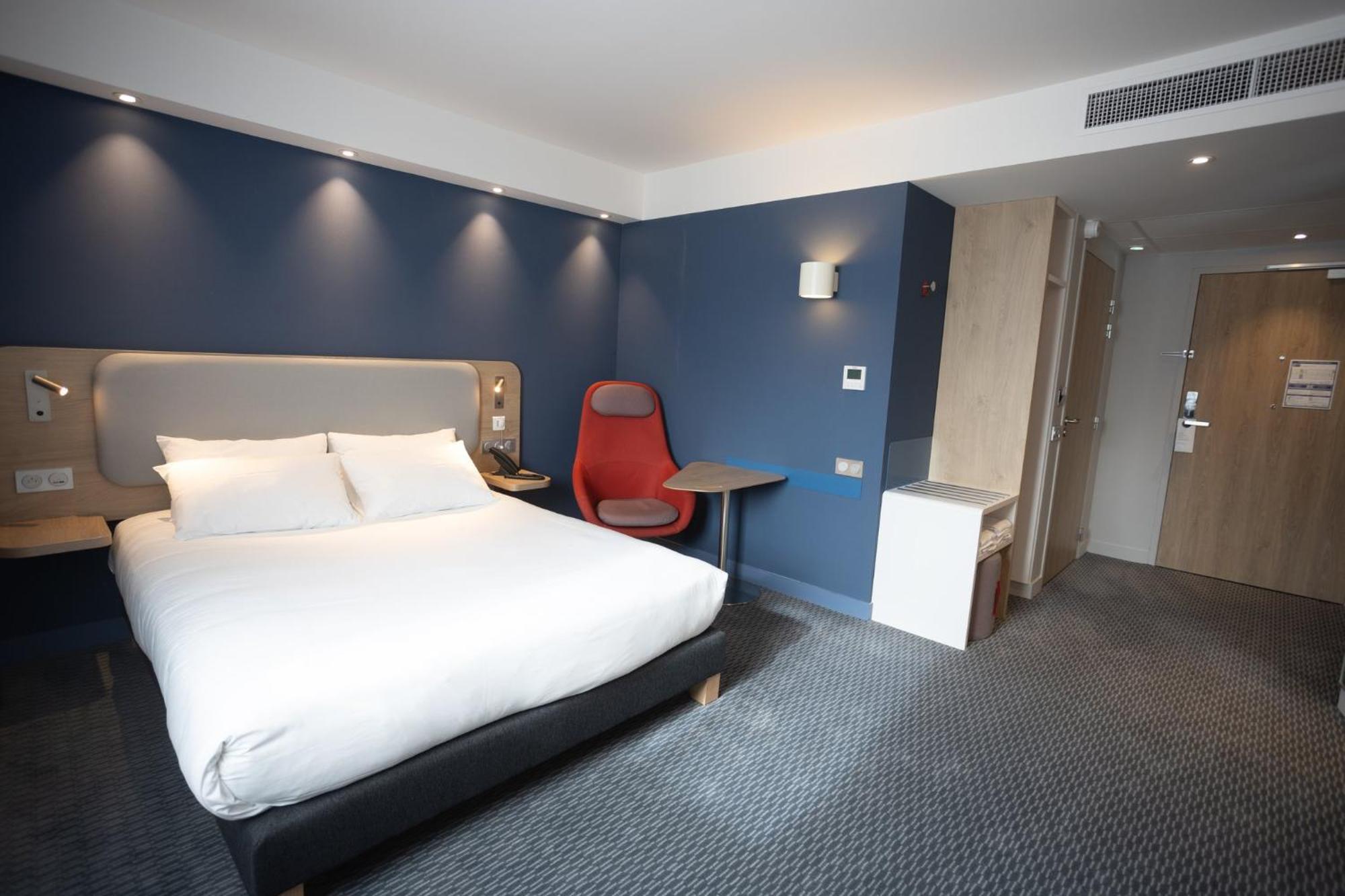 Holiday Inn Express Caen Epron By Ihg 外观 照片