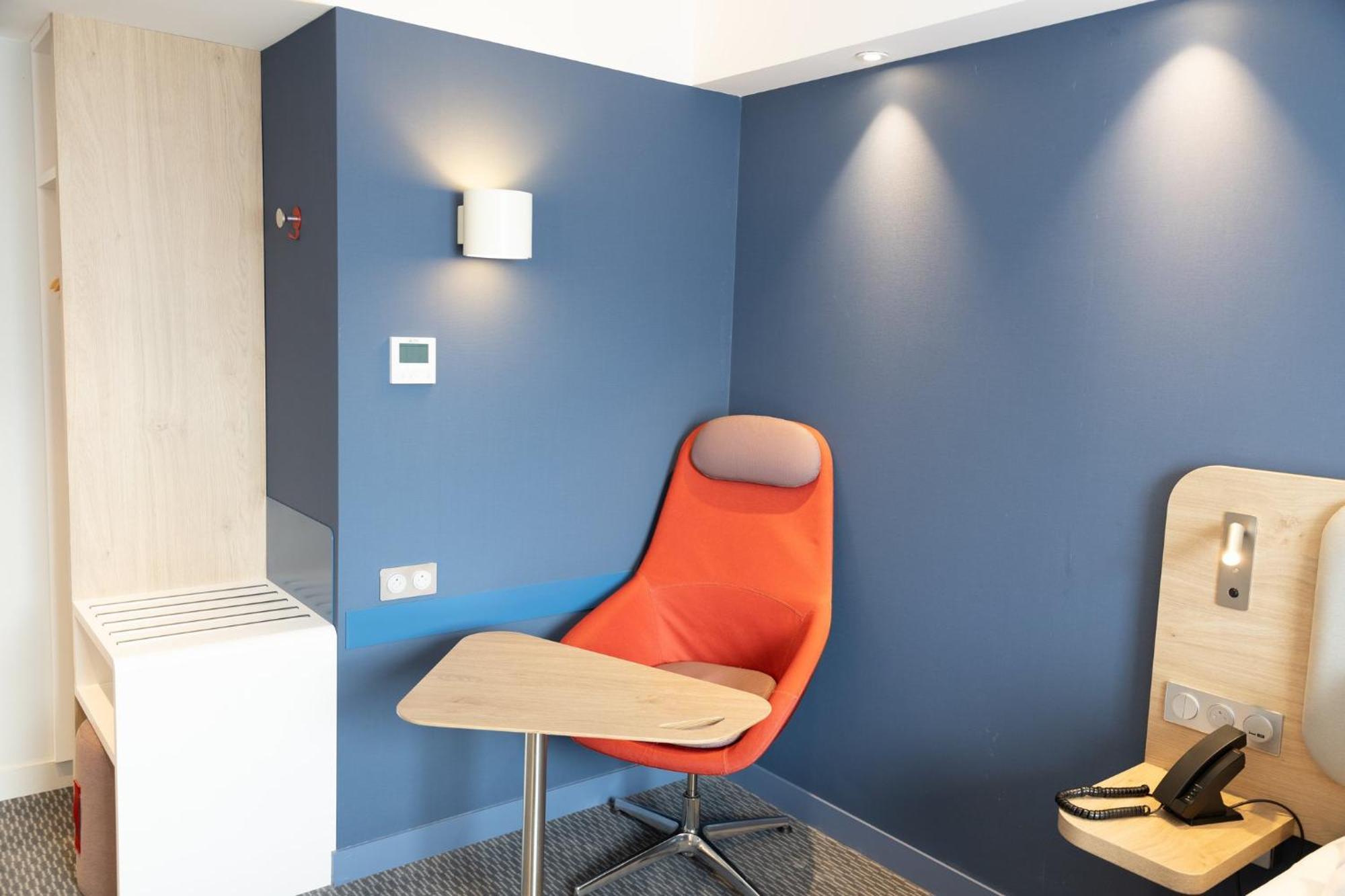 Holiday Inn Express Caen Epron By Ihg 外观 照片
