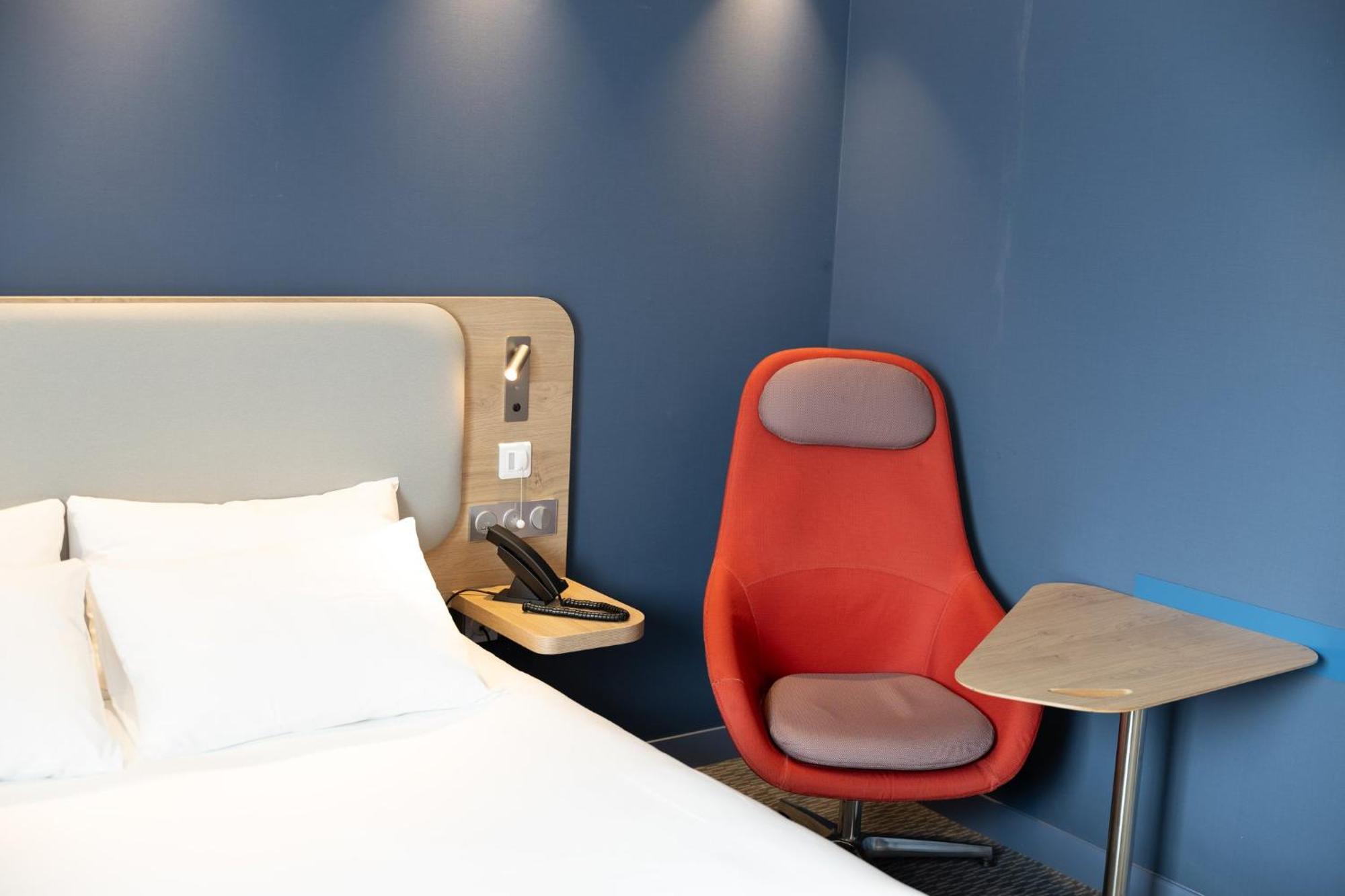 Holiday Inn Express Caen Epron By Ihg 外观 照片