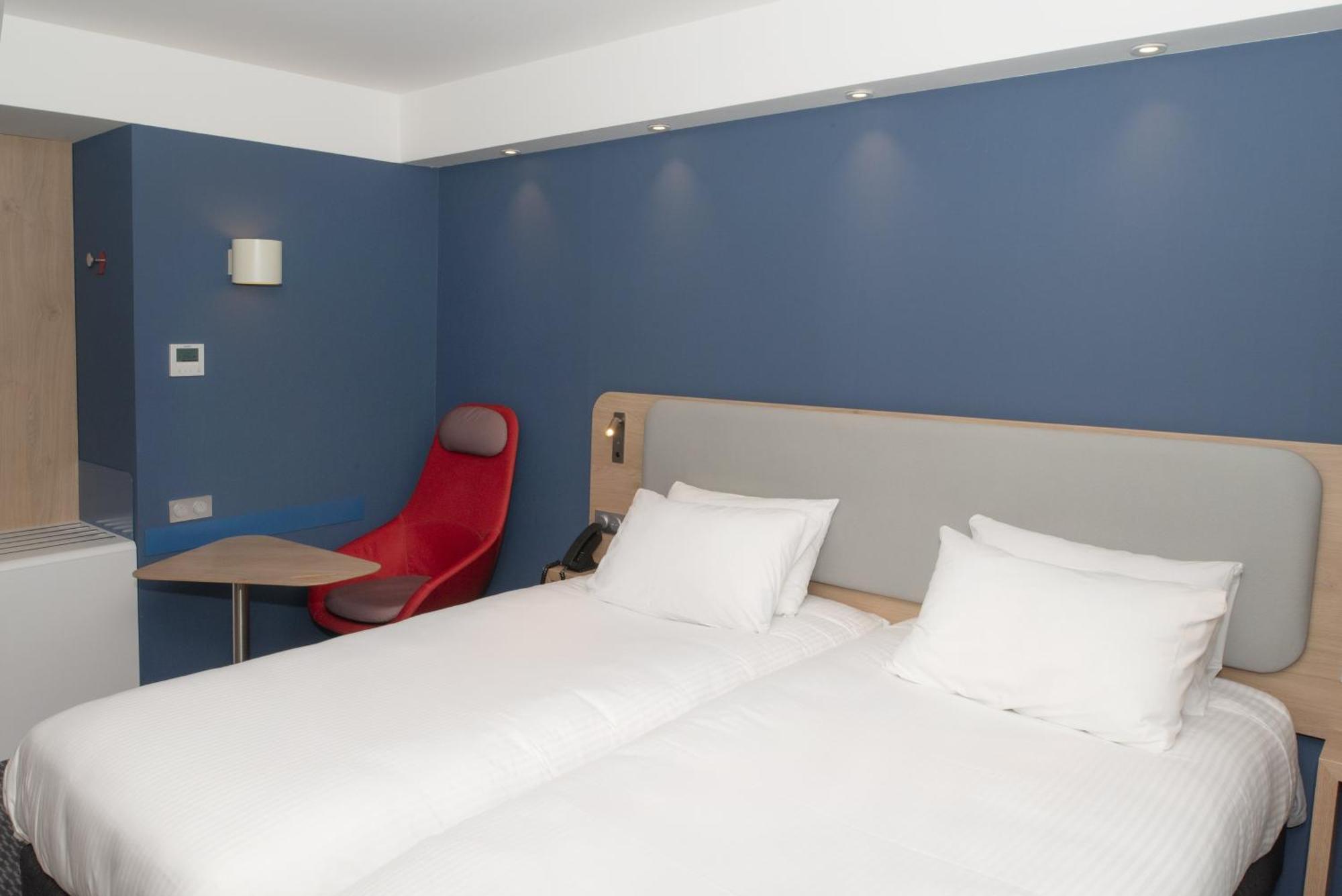 Holiday Inn Express Caen Epron By Ihg 外观 照片